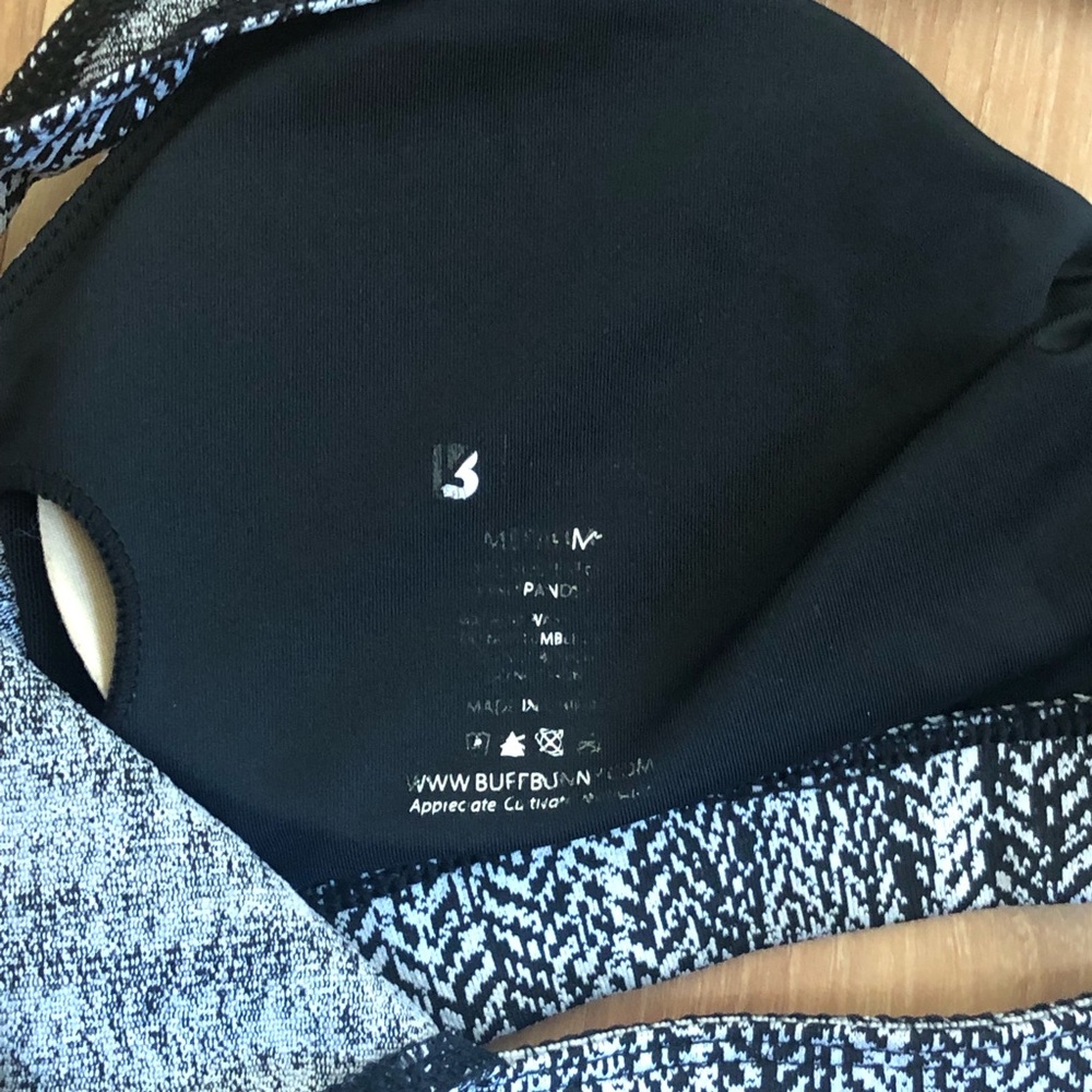 ❌SOLD❌ BuffBunny Jaqard Sports Bra - Picture 6 of 6